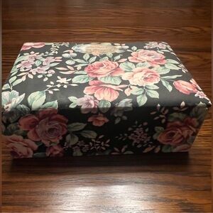 Vintage French Floral Fabric Covered Jewelry Pull Out Tray Fabric Sewing Box